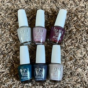 OPI Nature Strong